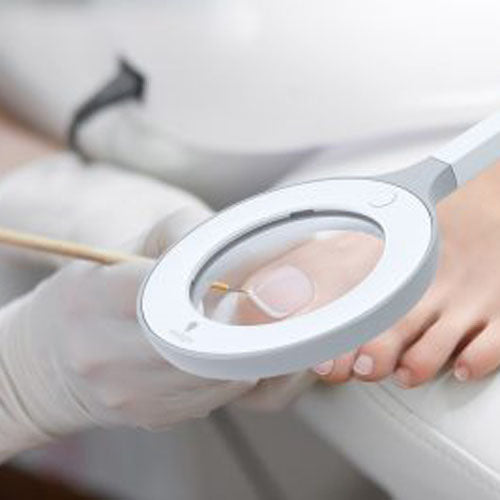 Daylight Omega 3.5 Magnifying Lamp - Round 3½” Lens