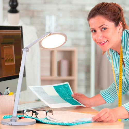 Daylight Tricolor Lamp